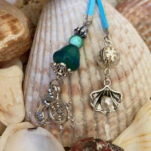 Mermaid 🧜‍♀️ Pearl beach Inspired Bookmark green